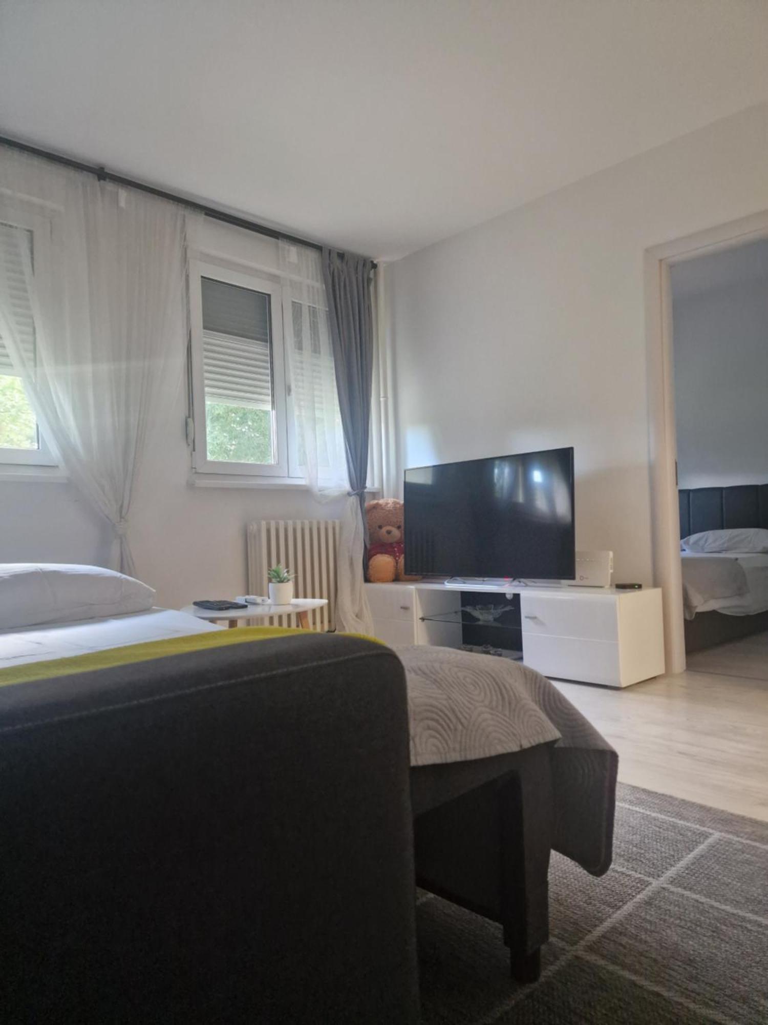 Apartment Iskra Beograd Eksteriør billede